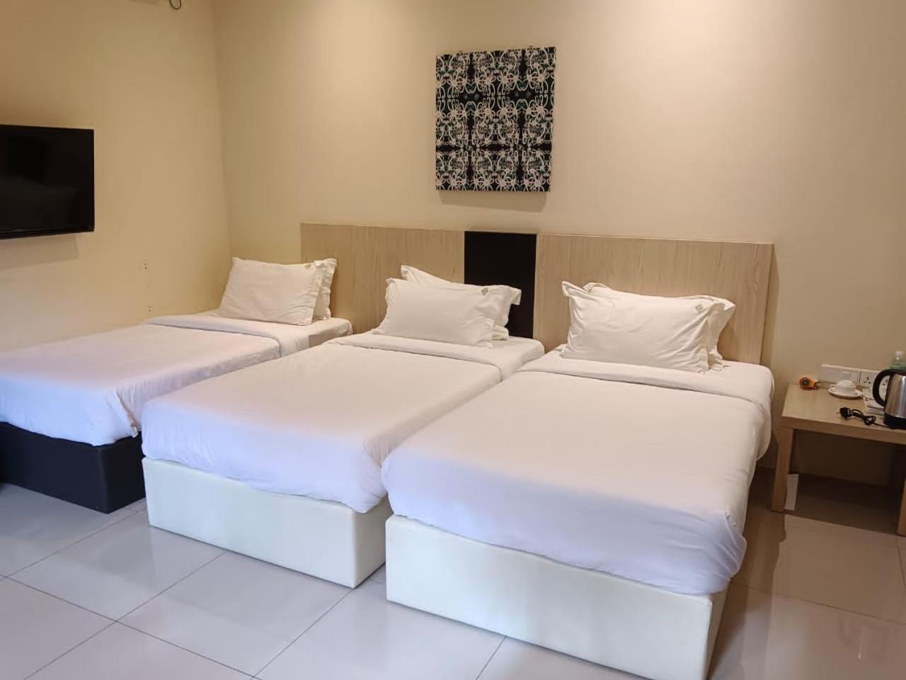The Firefly Resort Semporna Buitenkant foto